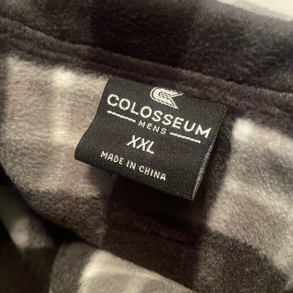 NWT Men’s Texas Tech Fleece Shirt Jacket - Picture 4 of 5